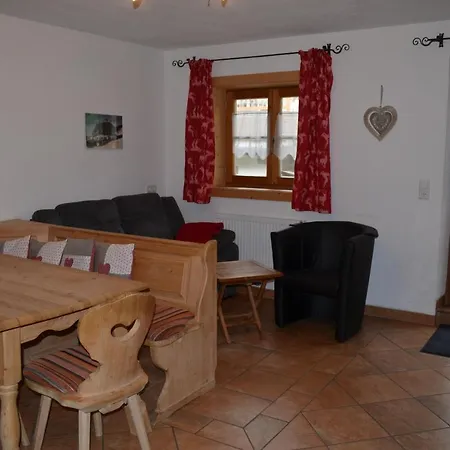 Apartamento Reitstall Henntalhof *