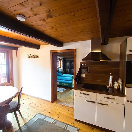 Reitstall Henntalhof 아파트
