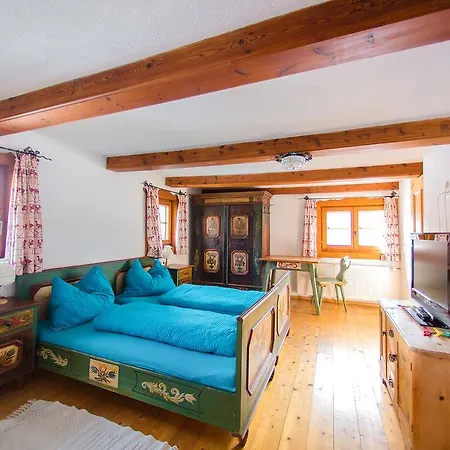 Reitstall Henntalhof 키츠부헬